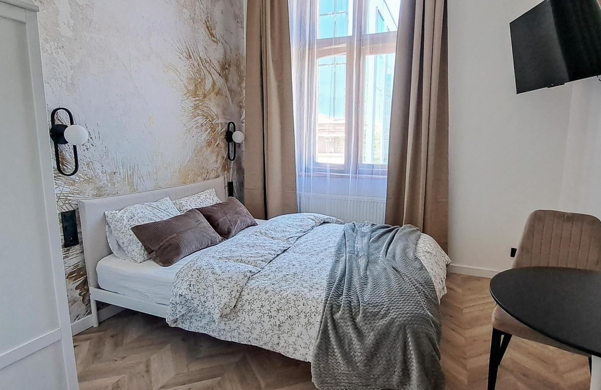 Apartment Lion - Premium *